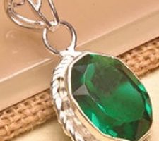 EMERALD-PENDANT-LAB-GROWN-SILVER-min